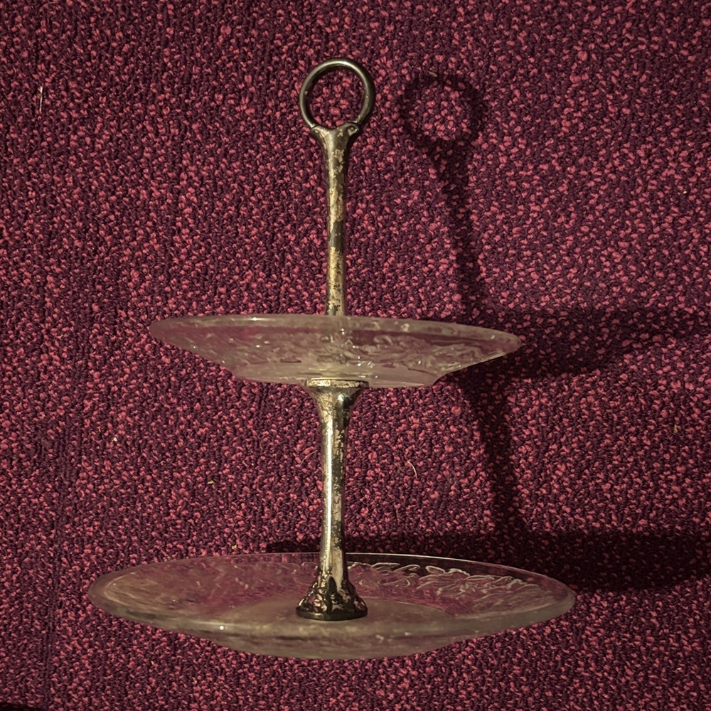 Two-Tier Glass Serving Tray in Clear with Silver-Tone Handle